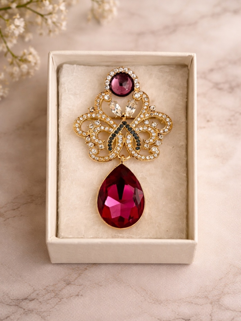 NEW WITH TAGS Vintage Purple Rhinestone Brooch